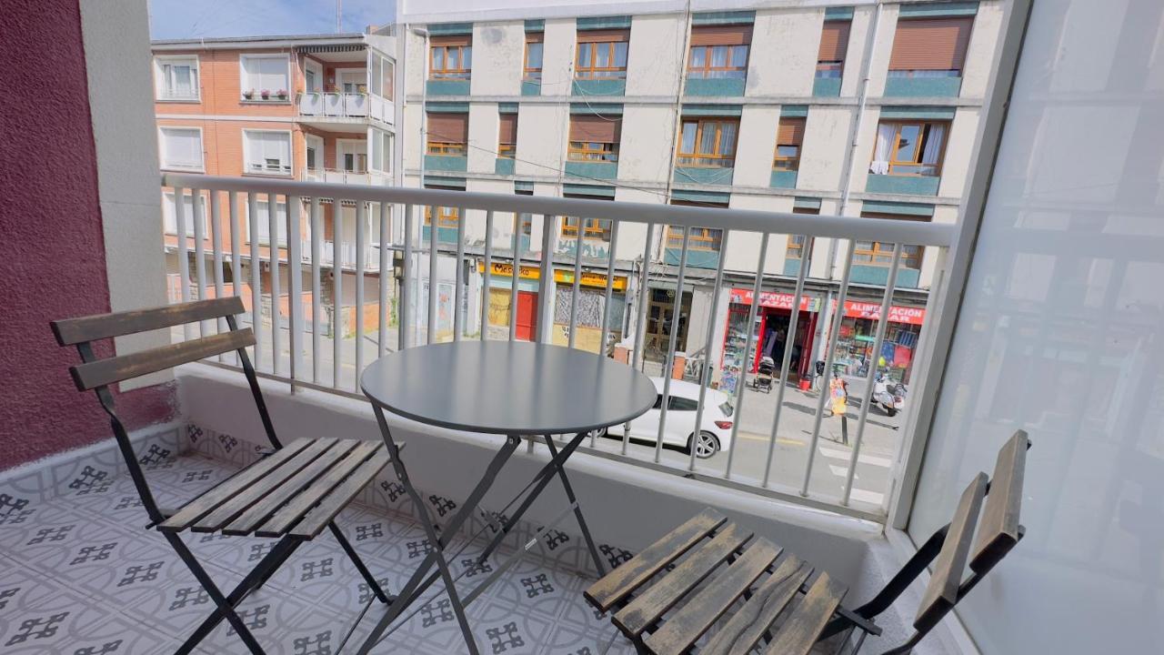 Plentzia, Junto Al Puerto Plencia Exterior foto